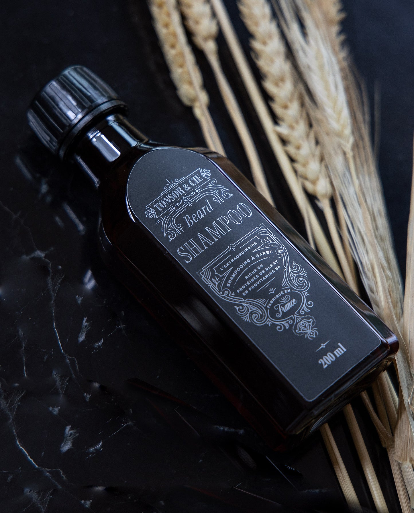 Tonsor & Cie – Beard Shampoo 200 ml – Cleanses, Hydrates & Stimulates Growth – Wheat Protein & Pro-Vitamin B5 – Fresh & Elegant Notes – Formulated and Made in France