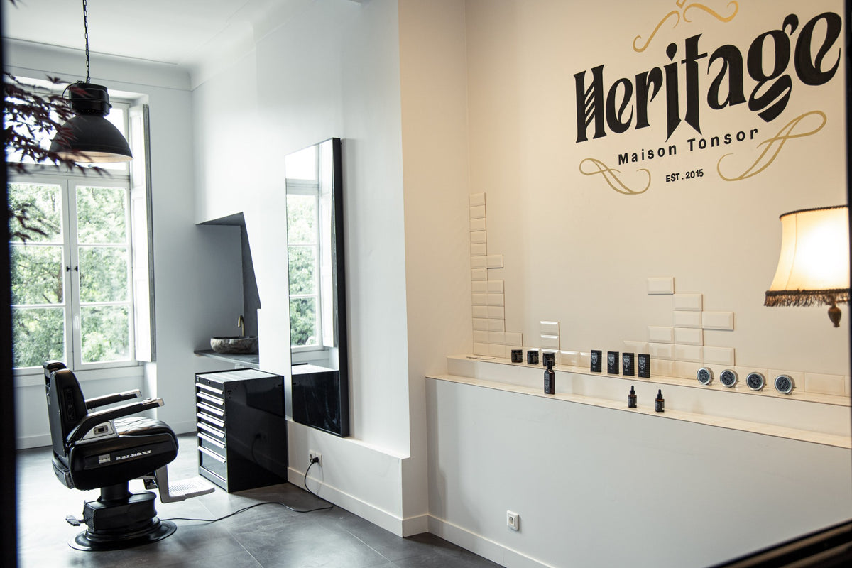 Fauteuils de coiffure de HÉRITAGE, place Wilson